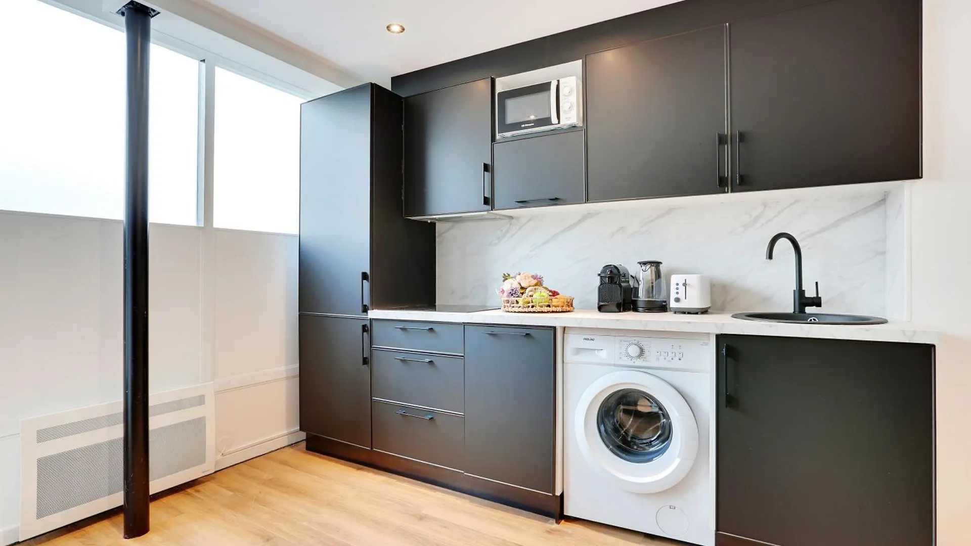 Amazing Apartment 1Bdr-4P Beaubourg - Le Marais Paris France
